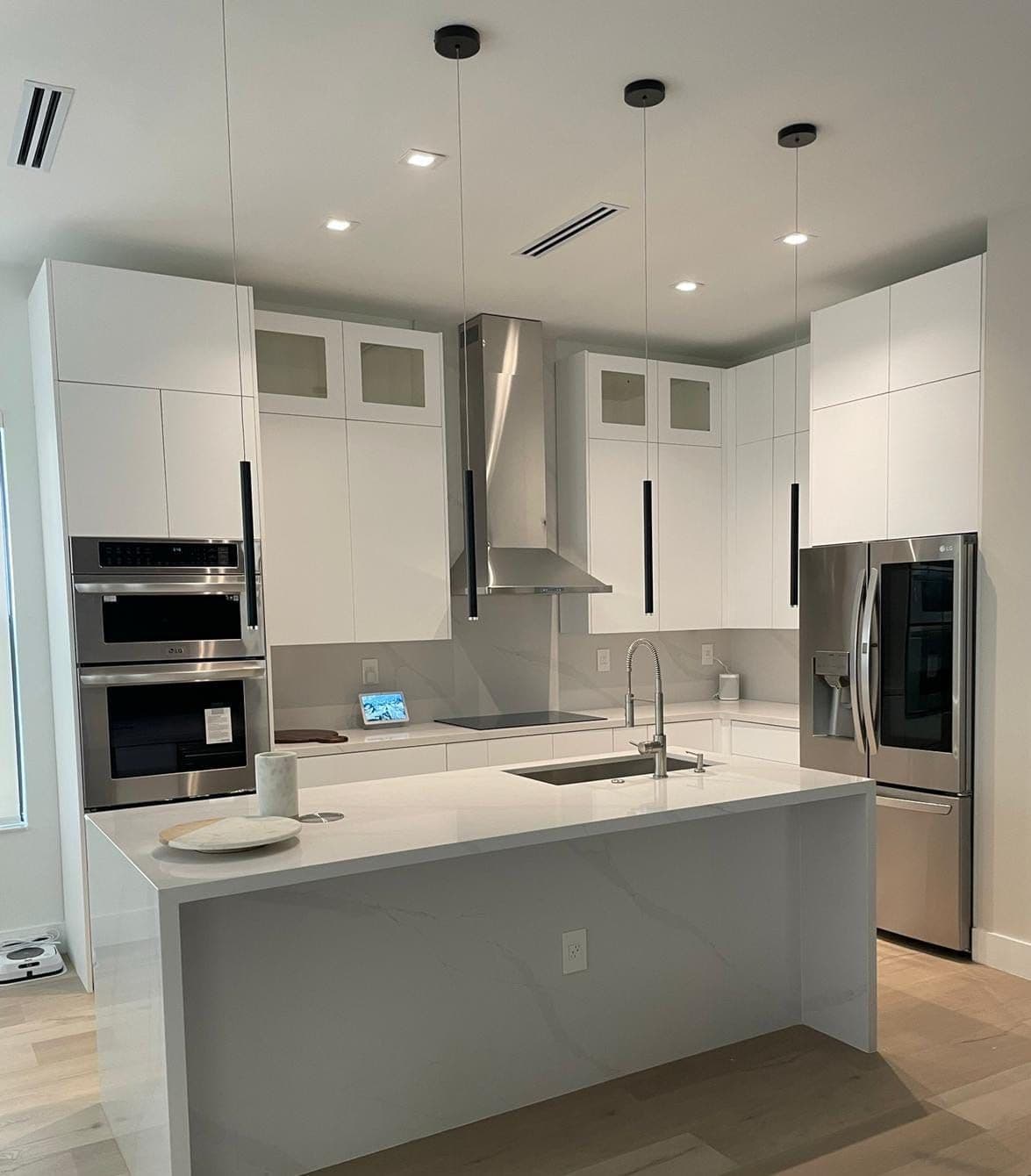Modern kitchen